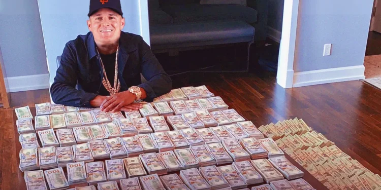 Matt Chapman agrees to massive 6-year extension deal with Giants