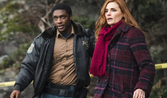 Is Castle’s Stana Katic a Murderer in a Small Town? Watch an exclusive sneak peek.