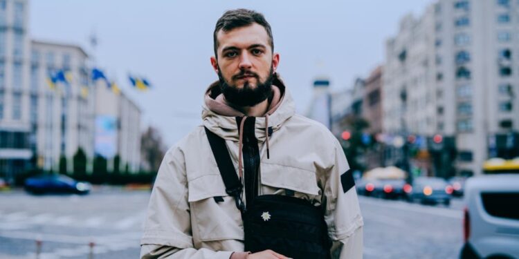 “I fight Russia to topple the tyrant of Belarus,” says the Lukashenko guard who deserted to the front line in Ukraine.