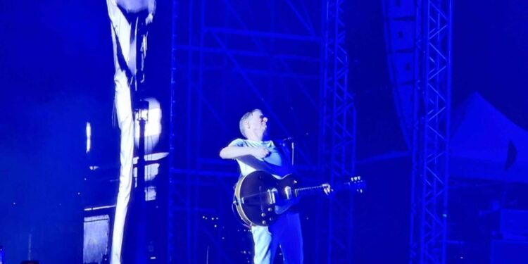 Bryan Adams thrills fans with Limassol concert