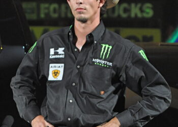“Unstoppable Force: JB Mauney’s Legacy in Bull Riding”