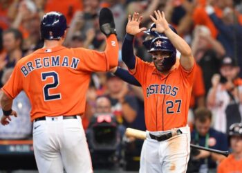 BREAKING: Jose Altuve urges Astros to ‘pay back’ Alex Bregman with new contract