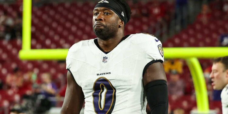 HEARTBREAKING: NFL fines Ravens LB Roquan Smith over $16K for hip-drop tackle that ended Chris Godwin’s season