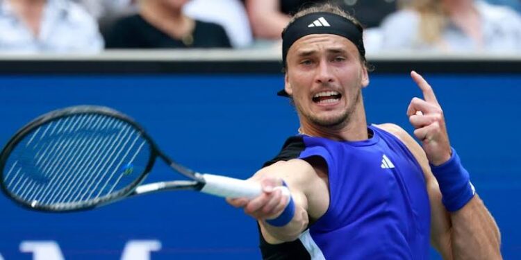 Zverev Reaches ATP Masters 1000 Milestone in Paris as De Minaur Closes In on Turin Spot