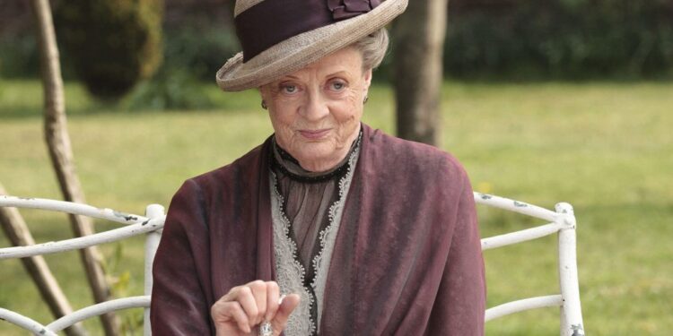 Maggie Smith’s Face Has Something SECRET to Teach Us