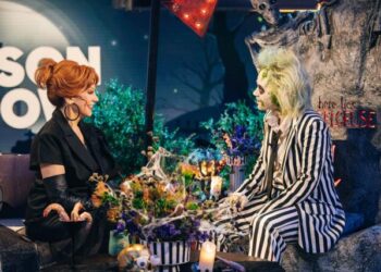 Blake Shelton’s Halloween Look Has Fans in Shock – You Won’t Believe Who He Transformed Into!