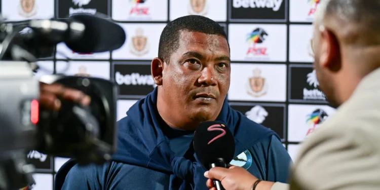 Ten-man Kaizer Chiefs brush aside Richards Bay to snap three-match winless run thanks to Yusuf Maart masterclass