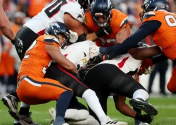 The Broncos’ strong defense is a sign that they will make it to the NFL playoffs