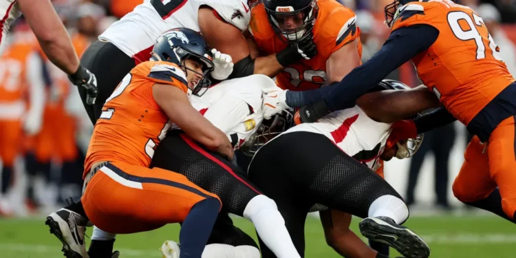 The Broncos’ strong defense is a sign that they will make it to the NFL playoffs
