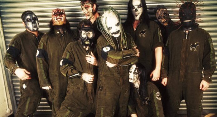 Slipknot fans react to new ‘S’ logo on new merch: “Absolutely not”