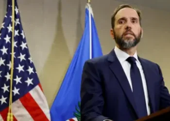 JUST IN: Justice officials in talks whether to drop Trump criminal cases or Not!!