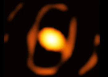 Astronomers Focus on a Star Beyond Our Galaxy, Drawing Comparisons to the Eye of Sauron