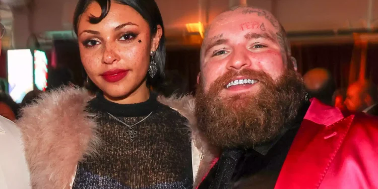 HEARTBREAK 💔 TO MOTIVATION – Teddy Swims Addresses Ex Who Inspired Hit Song ‘The Door’ at 2024 CMA Awards: ‘Thank You for Breaking My Heart’ (Exclusive)