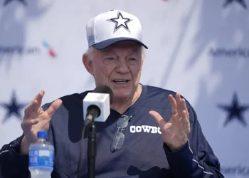 Jerry Jones doesn’t care about Cowboys’ latest humiliation: Sends clear message to Mike McCarthy