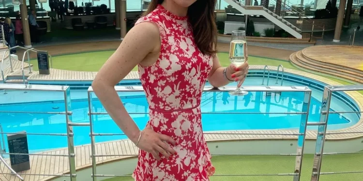 Laura Tobin: A Meteorologist Who’s Made Her Mark on British Television.