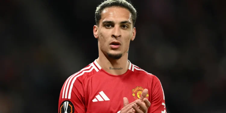 PŘEKVAPENÍ TWIST: Zprávy naznačují, že by Antony mohl být zapůjčen do pražské Sparty