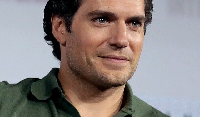 “I was awful”: The Odd Jobs Henry Cavill Did Before $50M Super Stardom Earned Him the ‘Hot Henry’ Moniker