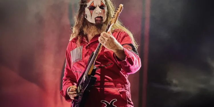 JIM ROOT Talks Secrets Of SLIPKNOT’s Songwriting Process & Working Under Pressure: “It Inspires Us To Really Dig Down Deep And Find What We’re Looking For”