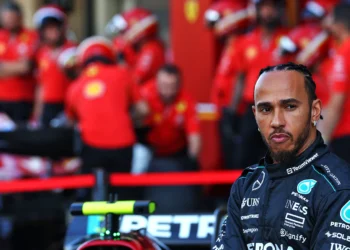 Formula E veteran ‘would never have chosen’ Lewis Hamilton for Ferrari F1 seat
