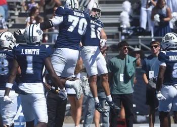 JUST IN: Oregon Ducks in prime position to land No. 1 OT in transfer portal