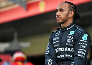 BUT WHY??- Frederic Vasseur hits back at ex-Ferrari boss over Lewis Hamilton claim