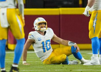 JUSTIN HERBERT INJURY UPDATE: Los Angeles Chargers vs. Denver Broncos, Thursday Night Football