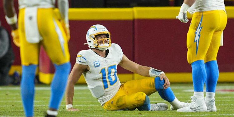 JUSTIN HERBERT INJURY UPDATE: Los Angeles Chargers vs. Denver Broncos, Thursday Night Football