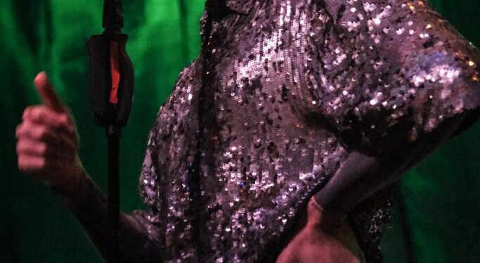 The Sisters of Mercy put on a great show at the Brooklyn Paramount, sharing the stage with Blaqk Audio