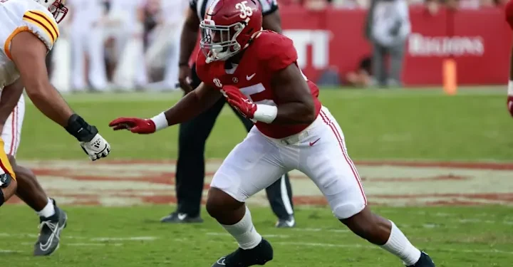 DECOMMITTED: Alabama Loses Redshirt Sophomore Linebacker to Transfer Portal