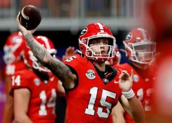 TRANSFER: Shocking Carson Beck transfer news has Canes fans dreaming he’ll be Miami-bound