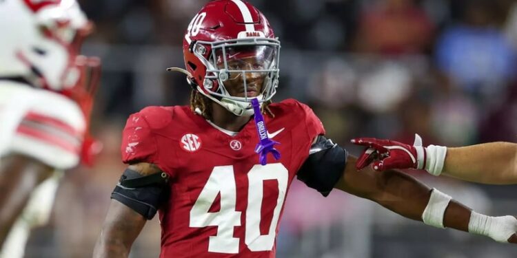 DECOMMITTED: Alabama transfer LB Sterling Dixon commits to NC State