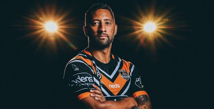 SHOCK TRANSFER: West Tigers Superstar Finally Joins Brisbane Broncos on Massive Long-Term Deal – You Won’t Believe What Happens Next!