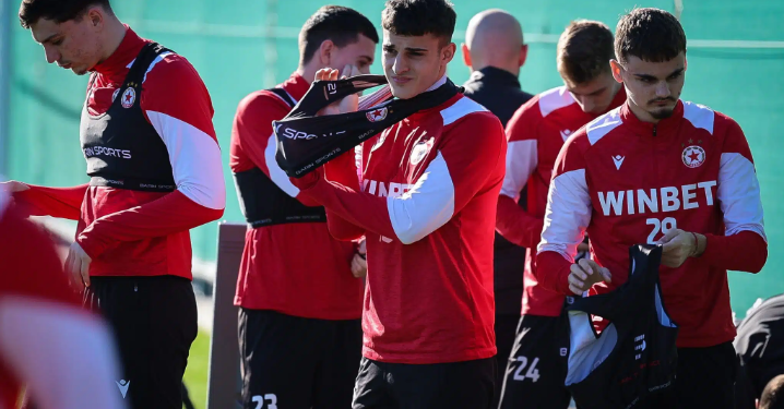 ЦСКА се подготвя: Полски тест се очертава след следобеда