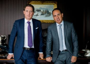 Кирил и Георги Домусчиеви искат да купят ЦСКА София, искат да направят ЦСКА София един от най-големите клубове в Европа, като вече се обсъждат планове за обновяване на стадиона