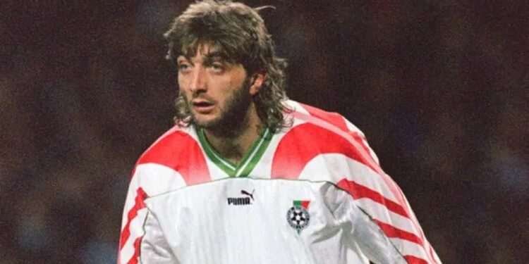 Почитаме Трифон Иванов, великият български футболист, който завинаги ще остане в сърцата ни