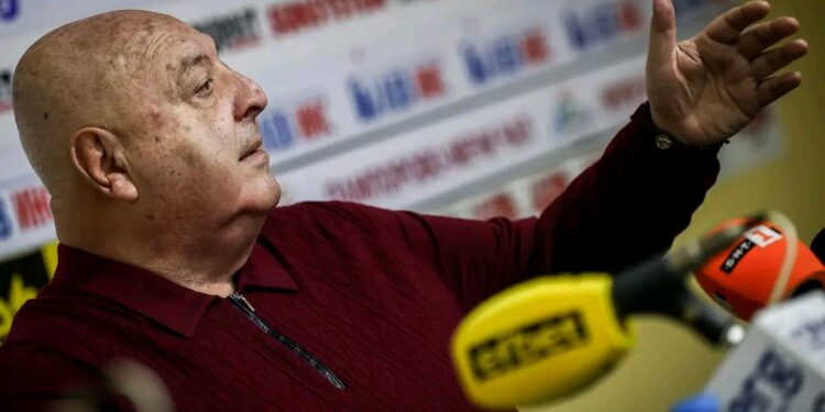 Венци Стефанов обяви, че сделката за Фабиен с Левски е договорена, но за Вуцата ще е нужна по-голяма инвестиция, а шефовете на ЦСКА покриха всички разходи