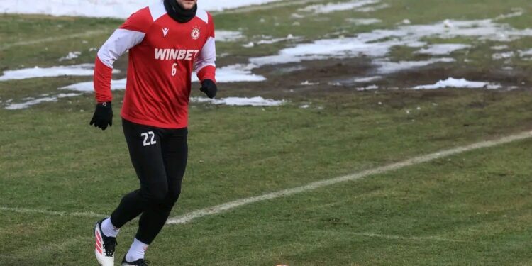 Капитанът на CSKA София започна да тренира, но отборът претърпя ново шокиращо пораже