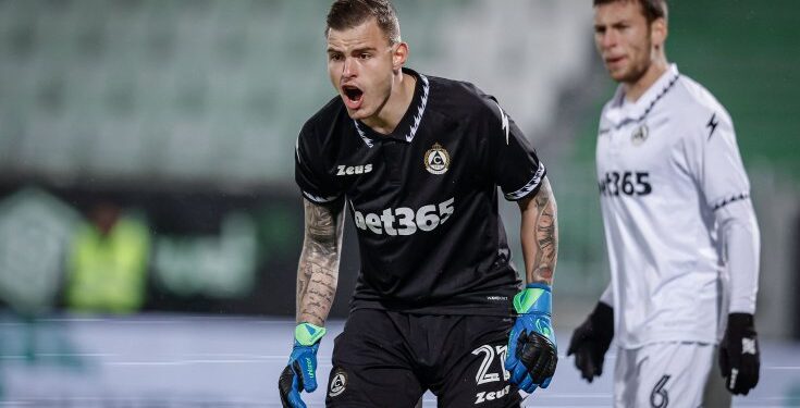 ТОЧНО: Вуцов роптае за заплатата, която Левски предлага с…