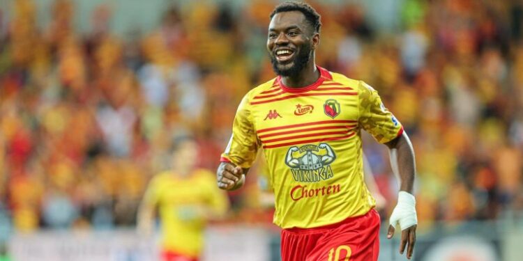 Нарекоха офертата на ЦСКА за Пулулу “несериозна”