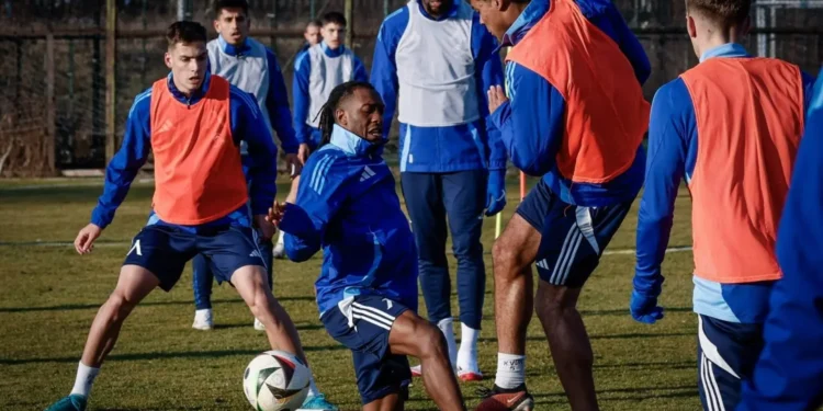 ОБЗОР НА МАЧАТА: Групата на Левски за мача с Лудогорец. Прочетете повече за статията №…..