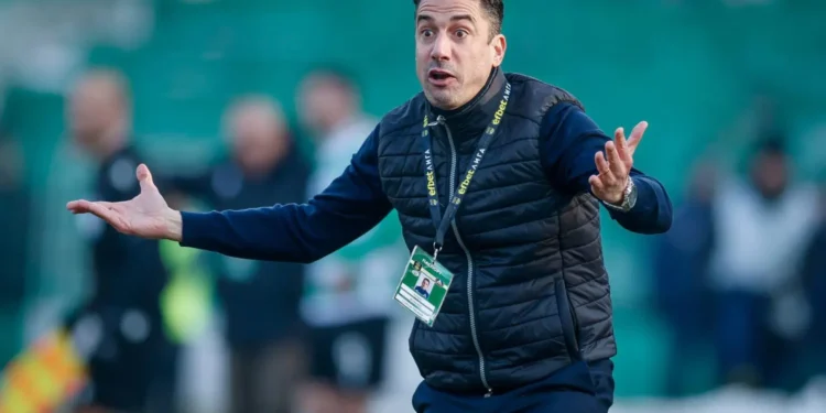 Веласкес: Загубихме от нищото, но гледаме към голямото дерби, Каза старши треньорът. Научете повече на 👇 💙 👇 