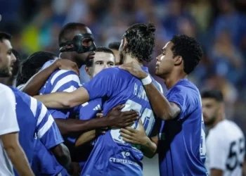 Синя България се чуди: Левски има само двама нападатели, а Веласкес изхвърли единия от групата