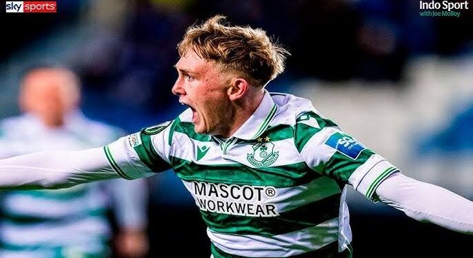 Левски София проявява интерес към Майкъл Нунам, рекорден млад голмайстор