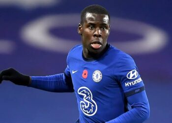 Левски София подава неофициална оферта за бившия защитник на Челси Курт Зума