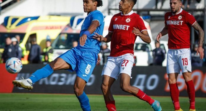 БИТКАТА ЗА СОФИЯ: Левски и ЦСКА-София подновиха съперничеството в дългоочаквано дерби. Научете повече за шоудауна на👇👇👇