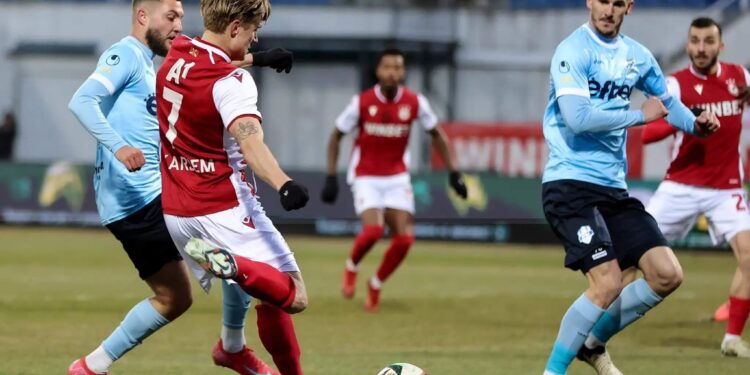 СТРАННИЯТ СЛУЧАЙ СЪС СКАРШЕМ И КРИВИТЕ ОЧИ НА АЛЕКСАНДЪР ТОМАШ: ОТ СЛАБОТО ИГРАНЕ НА ЦСКА ДО УСПЕХА НА СКАРШЕМ. НАУЧЕТЕ ПОВЕЧЕ НА 👇 👇 👇