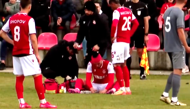 Томаш рискува? Той е с 8 шева и 7-дневна карантина, но май ще играе срещу Славия