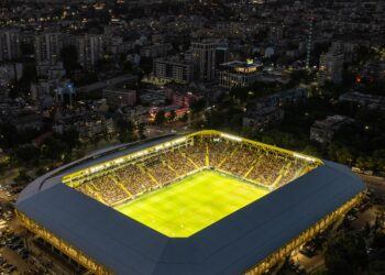 Ботев Пловдив ще обяви партньорско споразумение със Stake като основен спонсор на екипите си, като преговорите почти са завършени