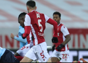 СОФИЙСКОТО ШОУ: ЦСКА ще се използва от фалстарта на Ботев Пловдив. Научете повече на 👇 👇 👇 