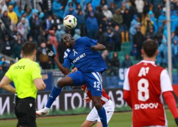 Легенда на Левски се ядоса: Не може да си толкова ялов, Сангаре! Трябват ти 50 метра, за да…